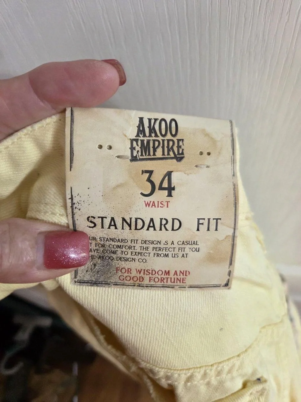 Akoo Empire Men’s Yellow Baggy Y2K Shorts NWT Sz 34. JY-68